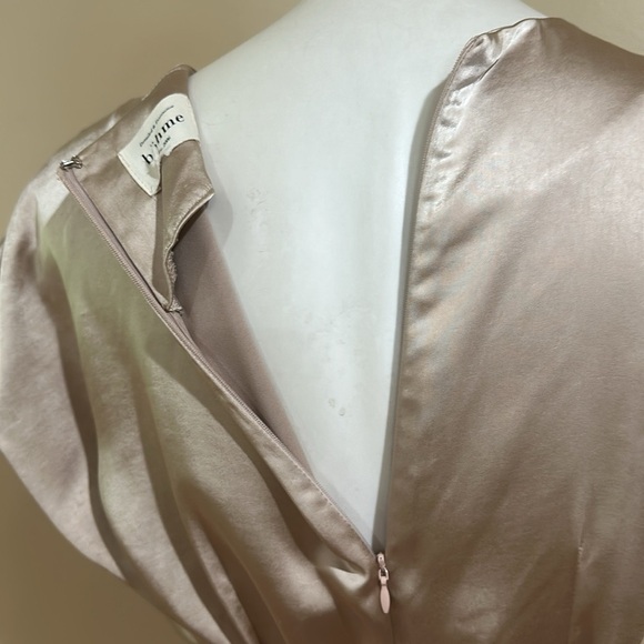 Bohme SatinElegant Cream Midi Dress - Picture 5 of 9